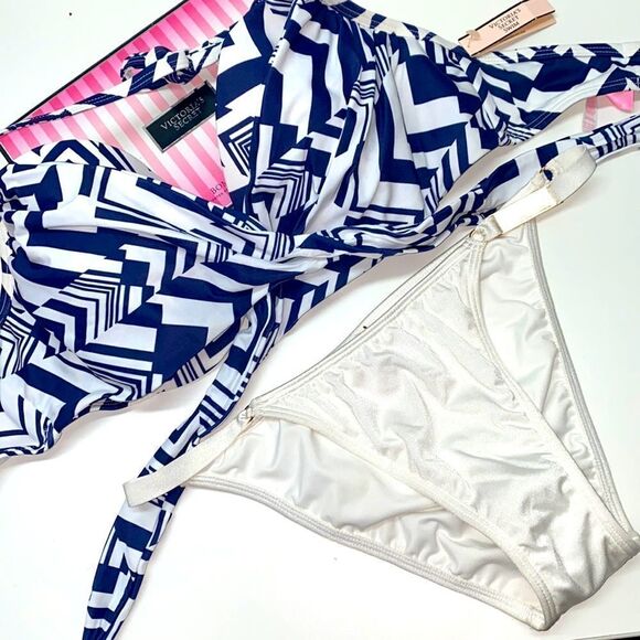 🔥🏖VICTORIA SECRET  swimsuit  just top 34DD push-up  New #7 - Picture 2 of 10